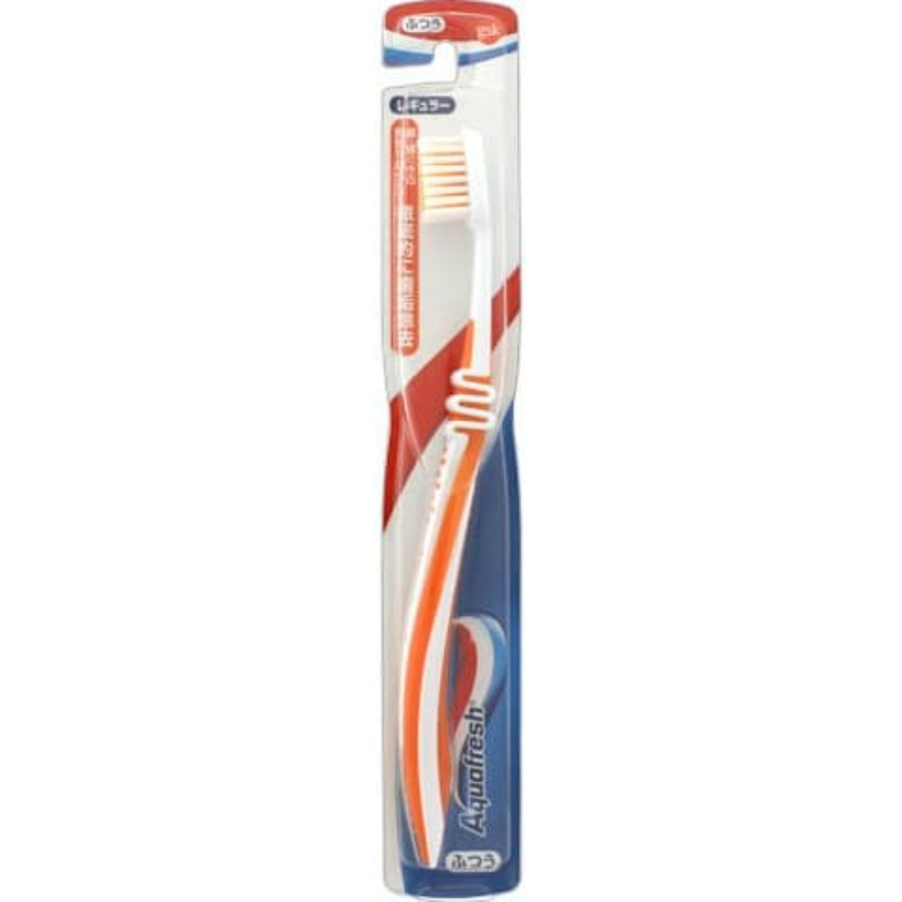 Aquafresh Toothbrush Regular 1/120 – Sumotori.Trade